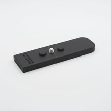 Load image into Gallery viewer, Hyperjuice to Ulanzi iPad Adapter Plate