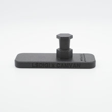 Load image into Gallery viewer, Hyperjuice to Superclamp Adapter Plate
